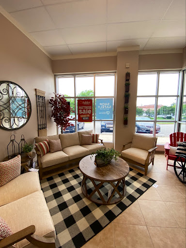 Furniture Store «Ashley HomeStore», reviews and photos, 7425 Ritchie Hwy, Glen Burnie, MD 21061, USA