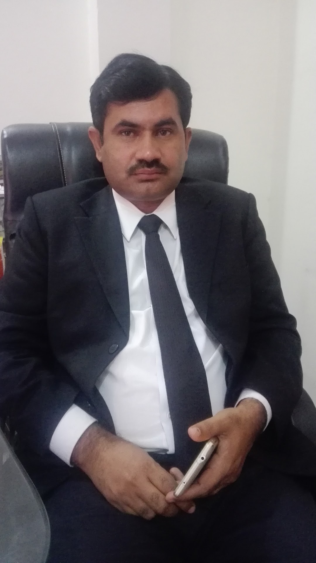 Office Waqar Ahmad Hanjra Advocate High Court