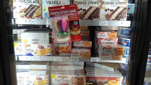 Supermarket «Giant Eagle Supermarket», reviews and photos, 111 W Madison St, Rochester, PA 15074, USA