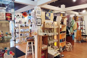 Creative Connections Gift Shop & Gallery image