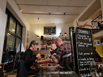 Atmosphère du Bistro Cafe Curieux à Grenoble - n°20
