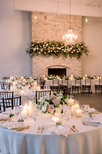 Wedding Planner «Salt Harbor Designs», reviews and photos, 15 S 2nd St, Wilmington, NC 28401, USA