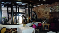 Atmosphère du Restaurant Auberge des Vieux Moulins Banaux à Villeneuve-l'Archevêque - n°12