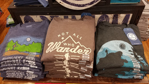 Outdoor Sports Store «Kitty Hawk Kites», reviews and photos, 324 Laskin Rd, Virginia Beach, VA 23451, USA