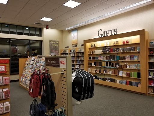 Book Store «Barnes & Noble», reviews and photos, 4000 Jericho Turnpike, East Northport, NY 11731, USA