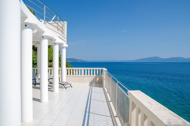 Recenzije Beachfront Villa Shades of Summer u Gradac - Hotel