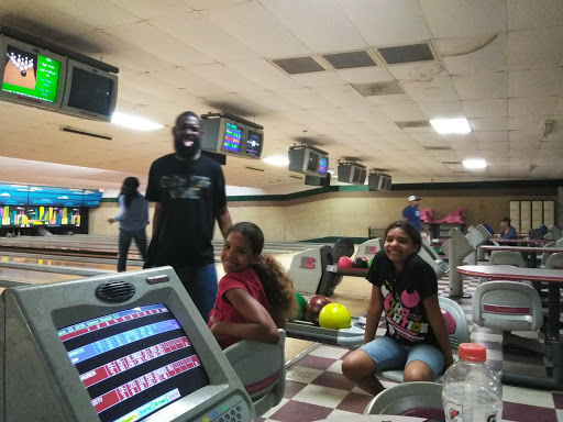 Bowling Alley «Terrace Sports», reviews and photos, 5311 E Busch Blvd, Temple Terrace, FL 33617, USA