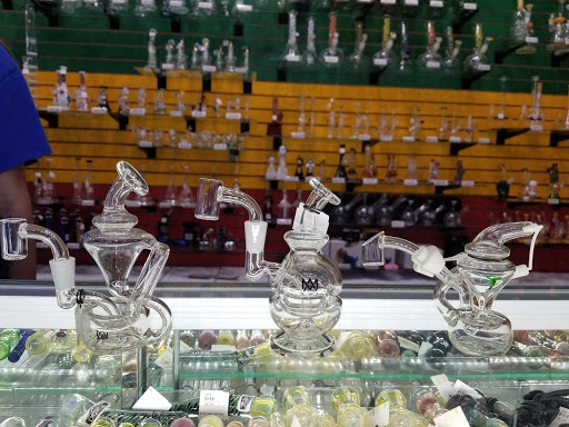Vaporizer Store «HIGH Maintenance Smoke Shop», reviews and photos, 411 S Mill Ave #101, Tempe, AZ 85281, USA