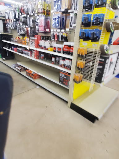 Hardware Store «Harbor Freight Tools», reviews and photos, 3814 S Orlando Dr, Sanford, FL 32773, USA