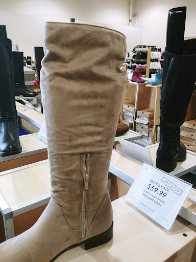 Stores to buy women's boots Cleveland