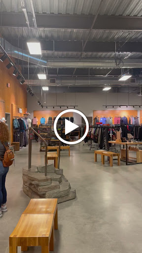 Camping Store «REI», reviews and photos, 7777 Edinger Ave #138, Huntington Beach, CA 92647, USA