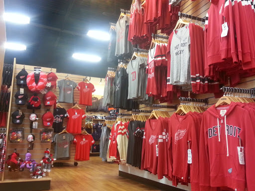 Sportswear Store «Rally House Grand Rapids at Bucktown», reviews and photos, 4500 Ivanrest Ave SW, Grandville, MI 49418, USA
