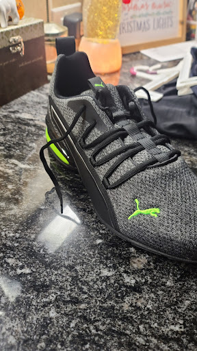 Shoe Store «PUMA», reviews and photos, 3000 Grapevine Mills Pkwy #602, Grapevine, TX 76051, USA