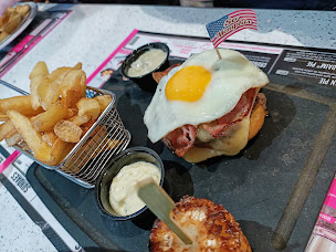 Photo n°132 de Memphis - Restaurant Diner à Poitiers ()
