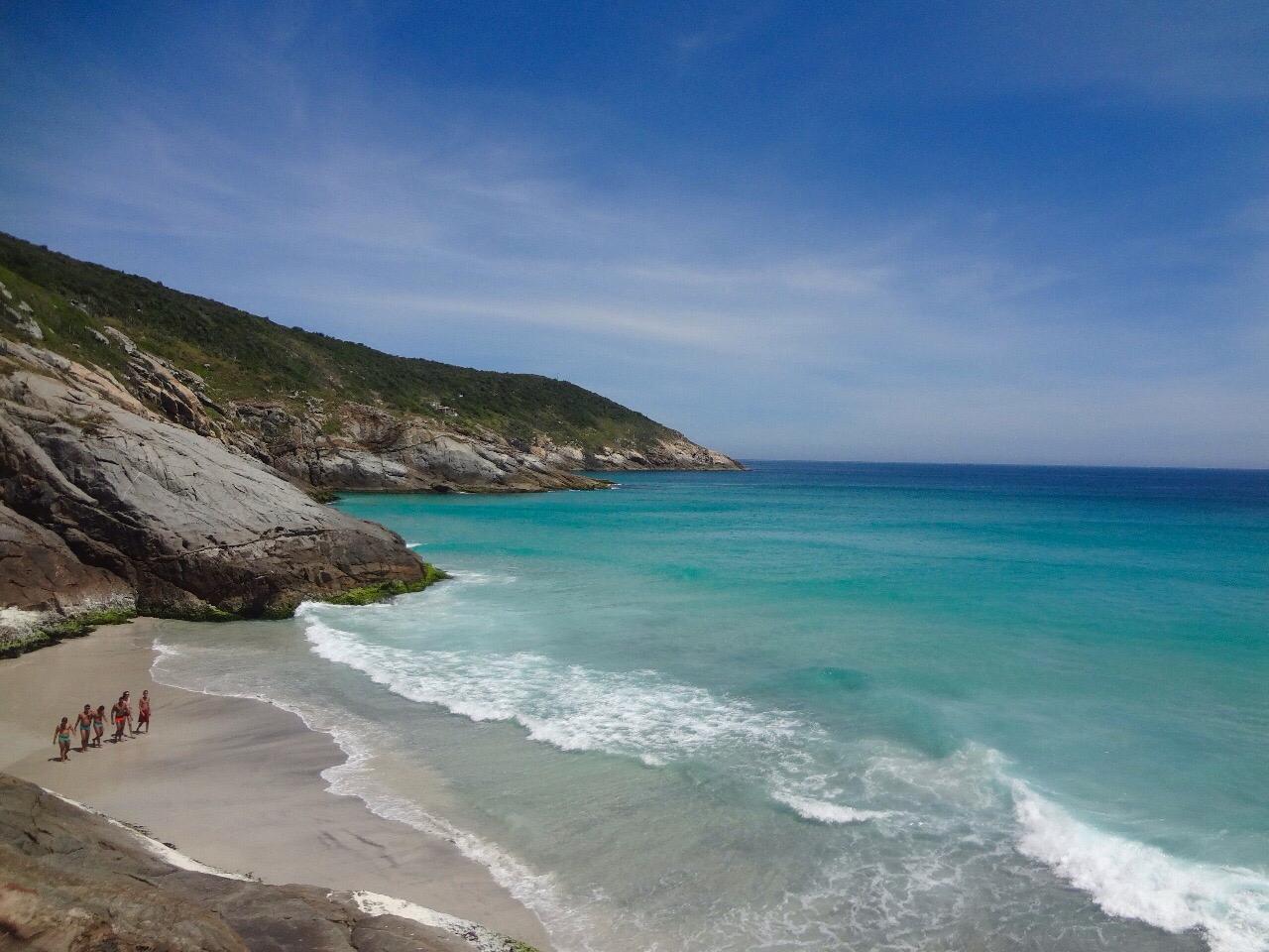 Foto di Praia Brava con una superficie del sabbia beige fine