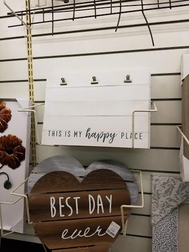 Department Store «HomeGoods», reviews and photos, 9 Kilton Rd, Bedford, NH 03110, USA