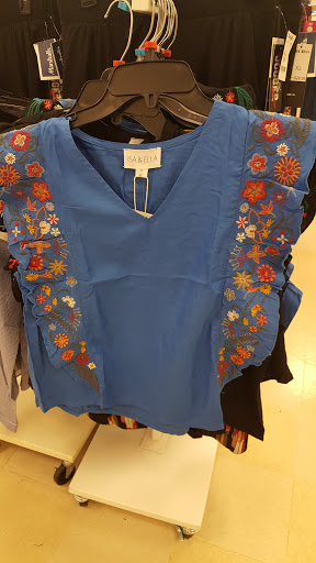 Shopping Mall «Park Forest Shopping Center SW», reviews and photos, 3544 Forest Ln, Dallas, TX 75234, USA