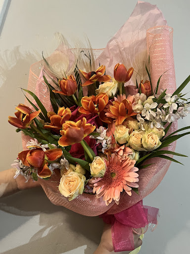 Florist «Prestige Floral Studio», reviews and photos, 6602 Barrington Rd F, Hanover Park, IL 60133, USA