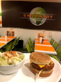 Hamburger du Universoy kebab à Montigny-le-Bretonneux - n°14