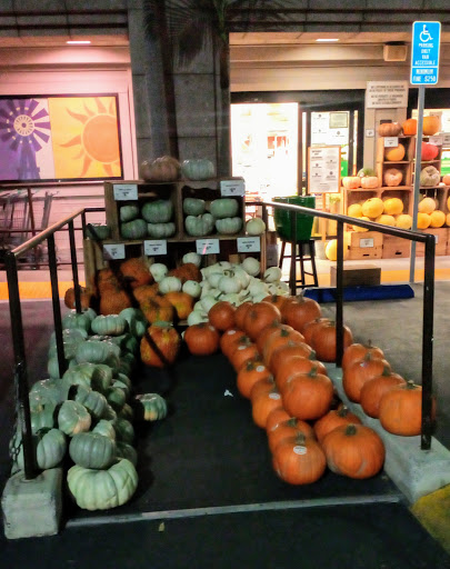 Health Food Store «Sprouts Farmers Market», reviews and photos, 225 E 17th St, Costa Mesa, CA 92627, USA