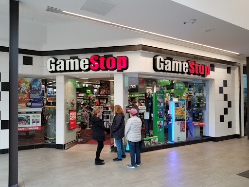 GameStop, 653 Broadway Mall, Hicksville, NY 11801, USA, 