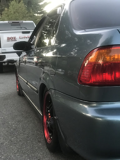 Auto Body Shop «Maaco Collision Repair & Auto Painting», reviews and photos, 58 Pulaski St, Peabody, MA 01960, USA