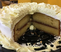 TEY pan y pastel photo