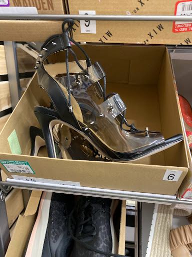 Shoe Store «DSW Designer Shoe Warehouse», reviews and photos, 135 NJ-35, Eatontown, NJ 07724, USA