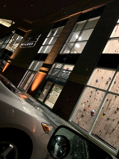 Gym «Life Time Fitness», reviews and photos, 40000 High Pointe Blvd, Novi, MI 48375, USA