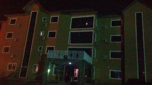 Royal Paragon Hotel, KM 2, COE/Iwofe Road Rumueprikom, Rumuepirikom, Nigeria, Motel, state Rivers