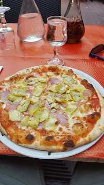 Plats et boissons du Restaurant italien Pizza Rustica à Caen - n°10