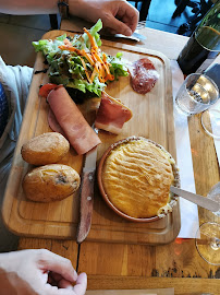 Raclette du Restaurant Le chalet à Besse-et-Saint-Anastaise - n°4