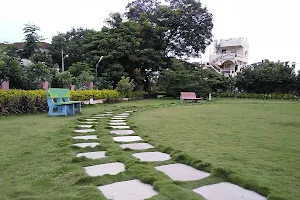 Amaravirula Memorial Park image