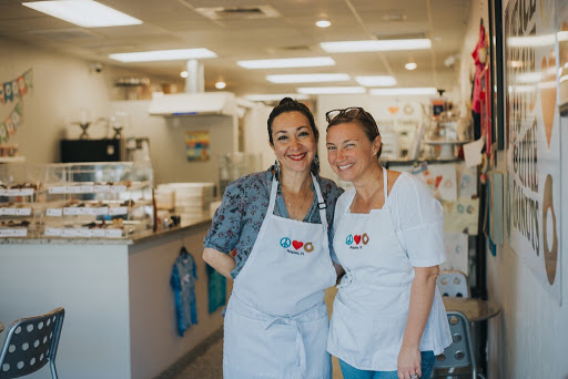 Donut Shop «Peace Love & Little Donuts», reviews and photos, 3106 Tamiami Trail N, Naples, FL 34103, USA