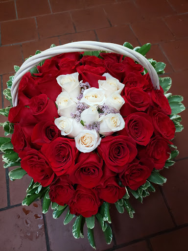 Florist «Paradise Flower Shop», reviews and photos, 2667 Coney Island Ave, Brooklyn, NY 11223, USA