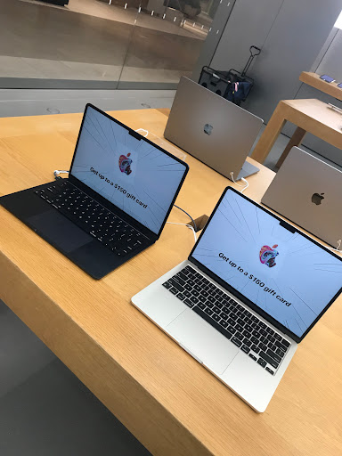 Computer Store «Apple Manhattan Village», reviews and photos, 3200 N Sepulveda Blvd, Manhattan Beach, CA 90266, USA