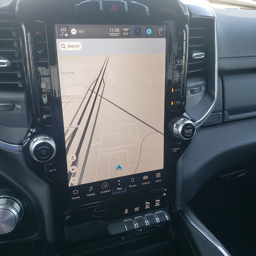 Car Dealer «Lone Star Chrysler Dodge Jeep Ram», reviews and photos, 8811 I-35, San Antonio, TX 78211, USA