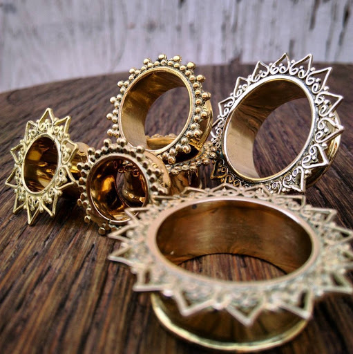 Tattoo Shop «Allied Ink Tattoos & Piercings», reviews and photos, 1415 Georgia St, Vallejo, CA 94590, USA