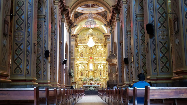 Opiniones de Santuario Católico de Nuestra Señora de La Presentación de El Quinche en Quito - Iglesia