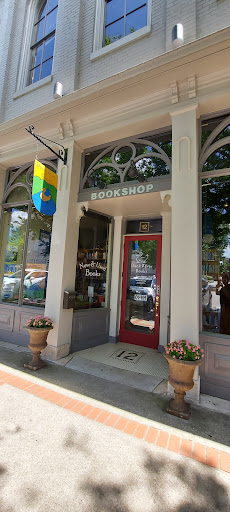 Duck River Books, 12 Public Square, Columbia, TN 38401, USA, 