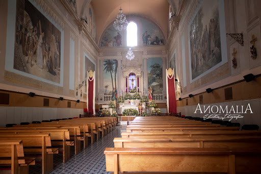 Parroquia Señor de la Salud