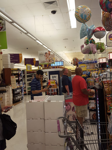 Supermarket «Giant», reviews and photos, 5615 Stone Rd, Centreville, VA 20120, USA