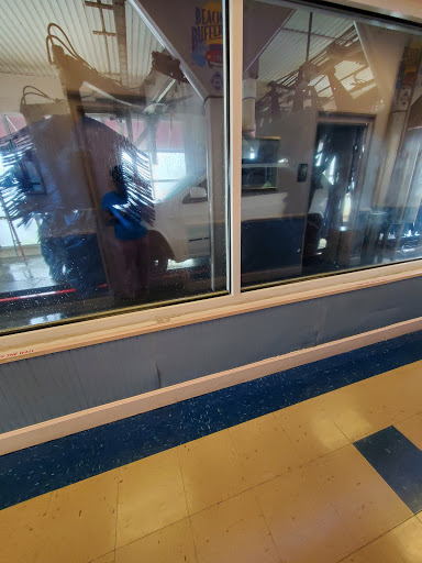 Car Wash «Beach Buffers Car Wash, Detail and Lube Center», reviews and photos, 3660 Renee Dr, Myrtle Beach, SC 29579, USA