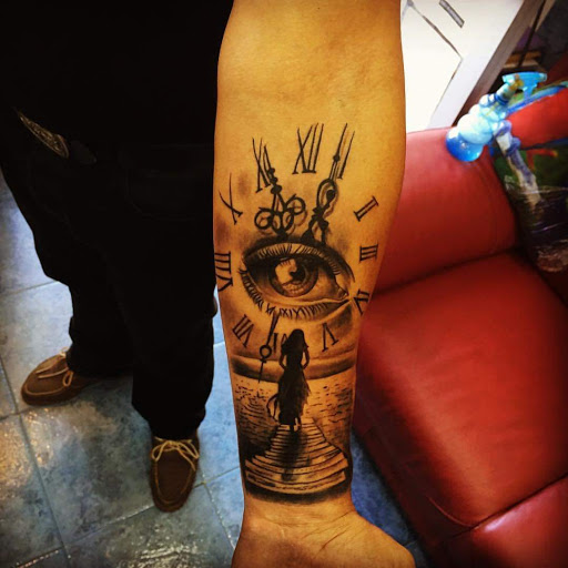 Tattoo Studio Cáceres - Estudio de tatuajes