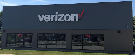 Verizon Authorized Retailer – Cellular Sales, 728 Grand Army of the Republic Hwy, Swansea, MA 02777, USA, 