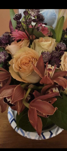 Florist «Fleur De Lis», reviews and photos, 460 Ocean St, South Portland, ME 04106, USA