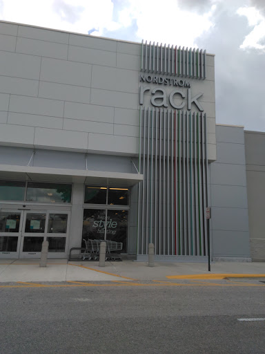 Department Store «Nordstrom Rack Lake Brandon Plaza», reviews and photos, 11201 Causeway Blvd, Brandon, FL 33511, USA