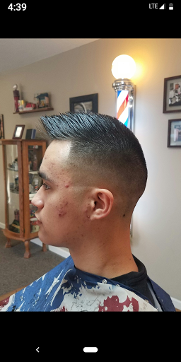 Barber Shop «Tonys Barber Shop», reviews and photos, 300 Pine St, Normal, IL 61761, USA