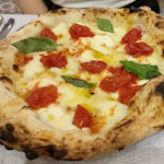 Photo n°1 de l'avis de ZACAN. fait le 18/07/2023 à 17:26 sur le  Nonna Tittina à Naples