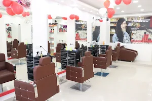 shear success unisex salon image